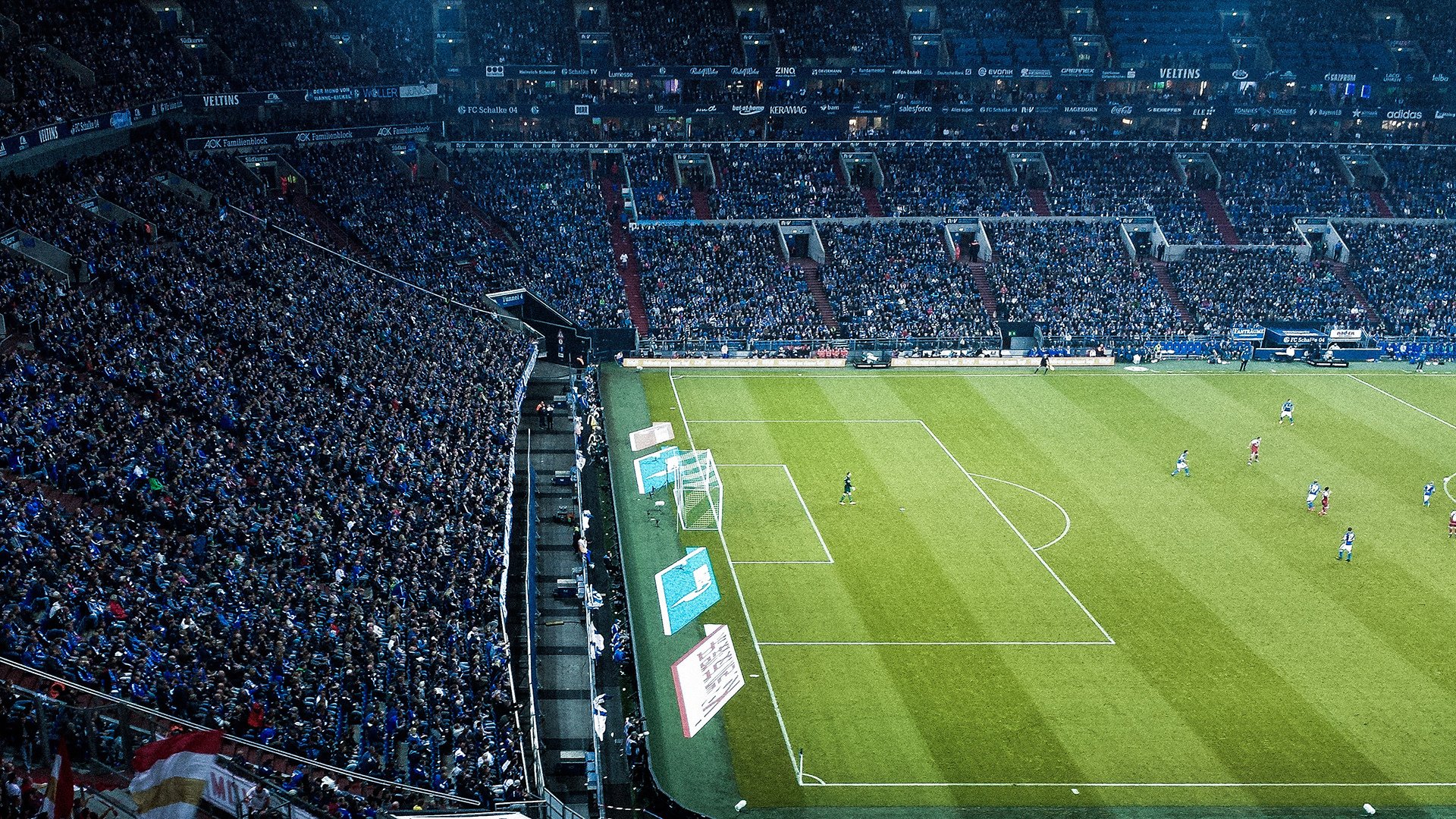 九游娱乐app下载-足球媒体解读层次单一缺乏深度反思，足球媒体可信度